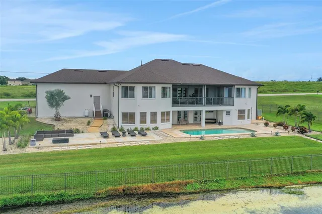 $1,500,000 | 5911 Old Berkley Road, Auburndale, FL 33823