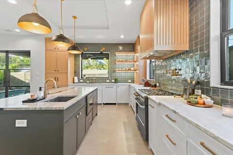 $1,299,000 | 2637 Dixiana Drive, Farmers Branch, TX 75234