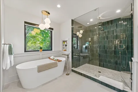 $1,299,000 | 2637 Dixiana Drive, Farmers Branch, TX 75234