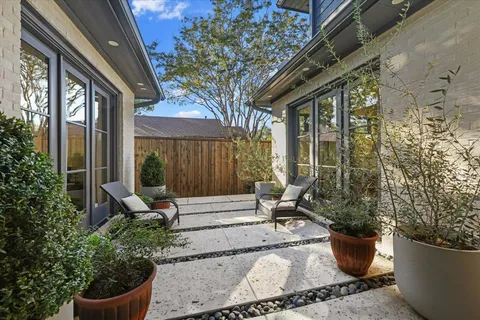 $1,299,000 | 2637 Dixiana Drive, Farmers Branch, TX 75234