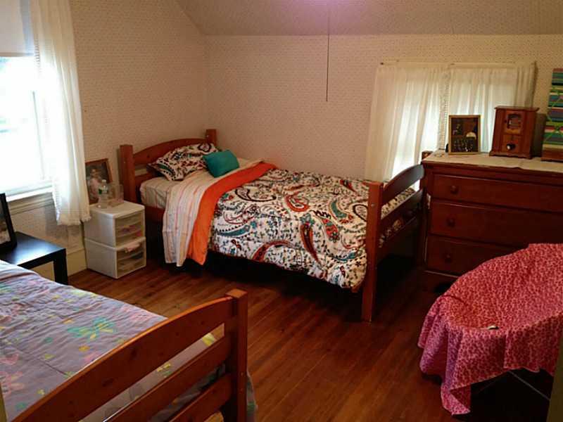 18 Poland Road Auburn, ME 04210 - Photo 8 of 29 Bedroom. Spacious Bedroom W/Hardwood...
