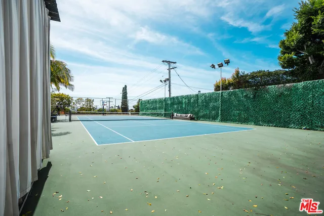 a view of a basket ball ground