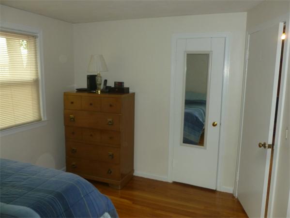 134 Linnell Street Springfield, MA 01104 - Photo 21 of 24
