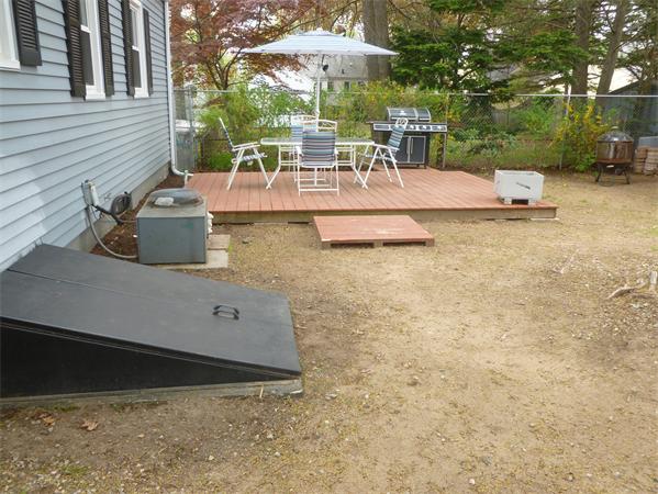 134 Linnell Street Springfield, MA 01104 - Photo 5 of 24