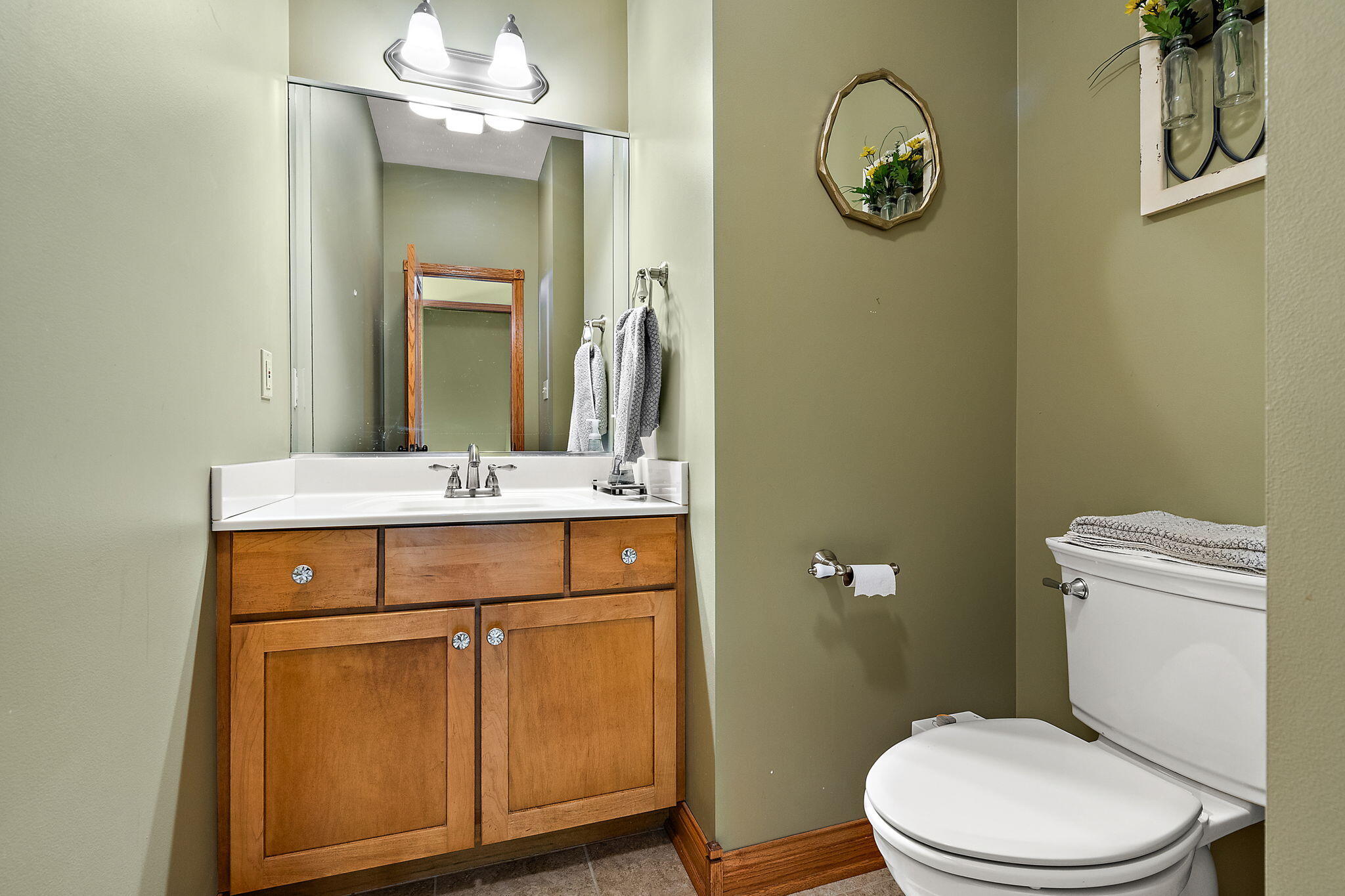 3253 Rosedale Court Valparaiso, IN 46385 - Photo 15 of 45 2048x1365