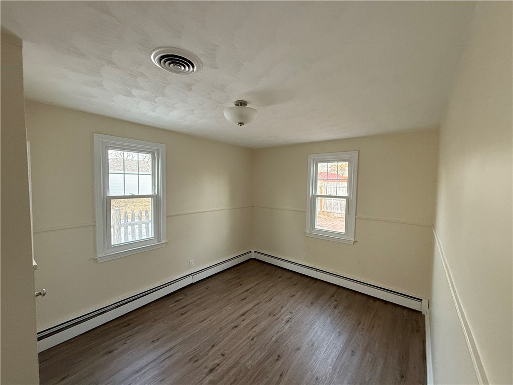 151 Ausdale Road Cranston, RI 02910 - Photo 14 of 36 Gallery Image 14