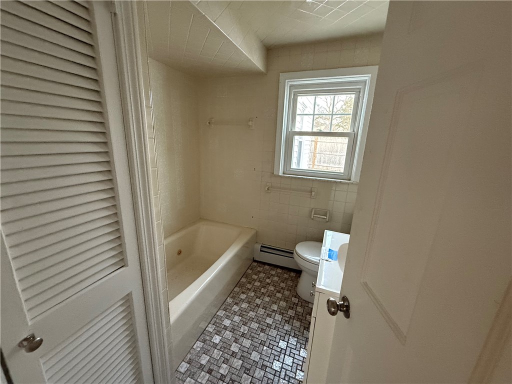 151 Ausdale Road Cranston, RI 02910 - Photo 21 of 36 Gallery Image 21