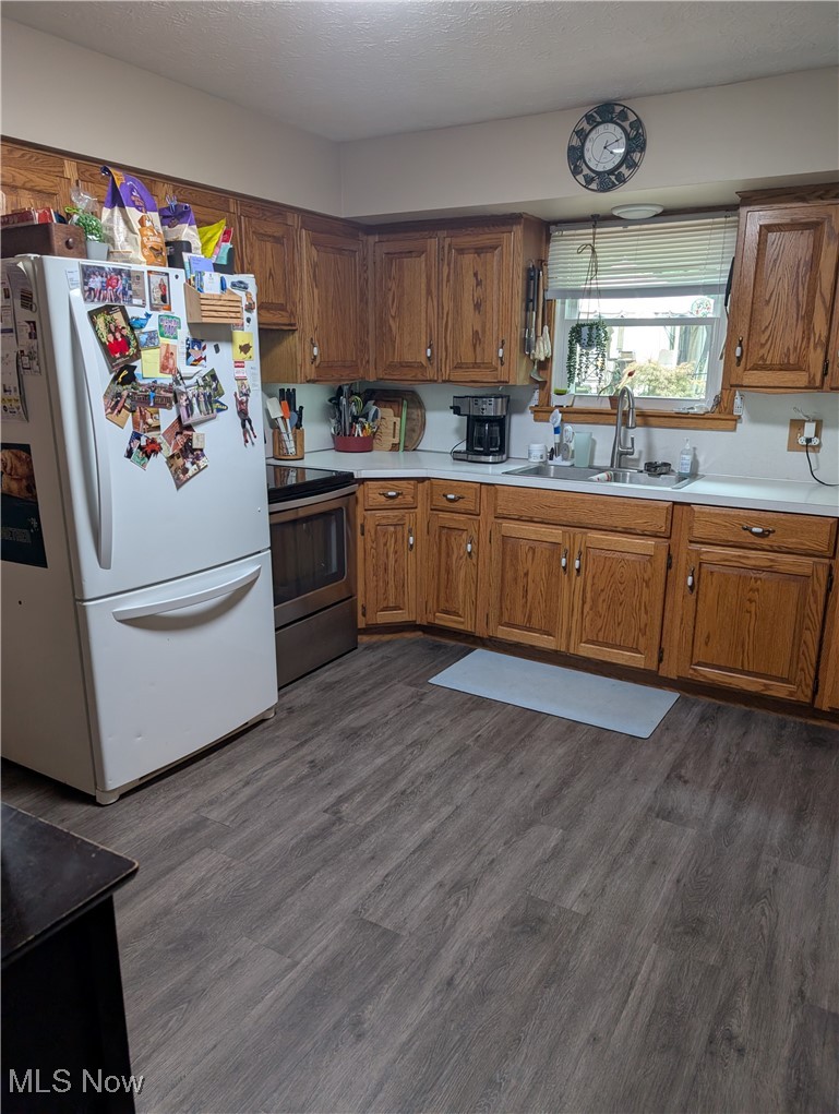 384 Moore Road Akron, OH 44319 - Photo 4 of 21