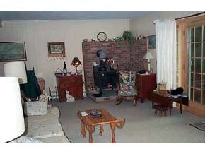 6 Beaver Point New London, NH 03257 - Photo 3 of 6 Gallery Image 3