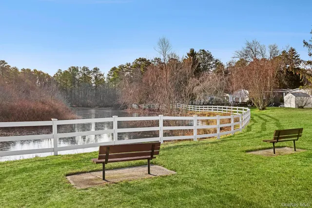 $250,000 | 525 Riverleigh Avenue, Unit 45, Riverhead, NY 11901