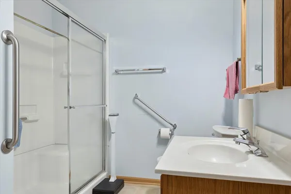 $115,000 | 801 North McLean Boulevard, Unit 140, Elgin, IL 60123