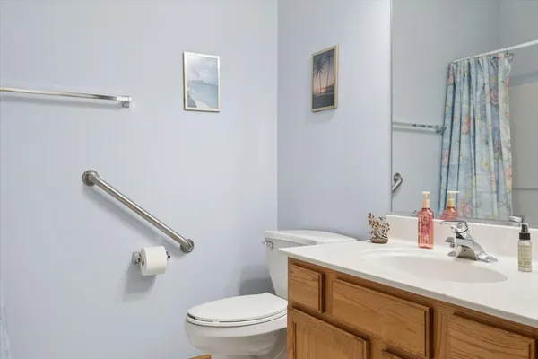 $115,000 | 801 North McLean Boulevard, Unit 140, Elgin, IL 60123