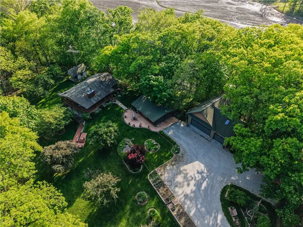 $575,000 | 8659 North 1000th Road, Effingham, IL 62401