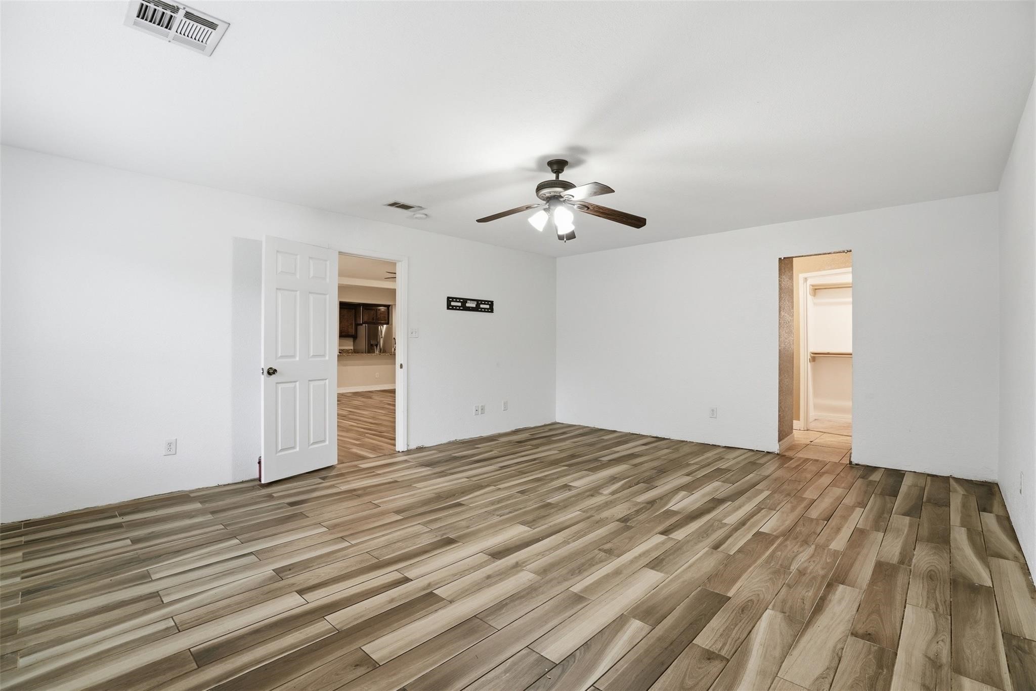 8131 Warren Road Houston, TX 77040 - Photo 13 of 22