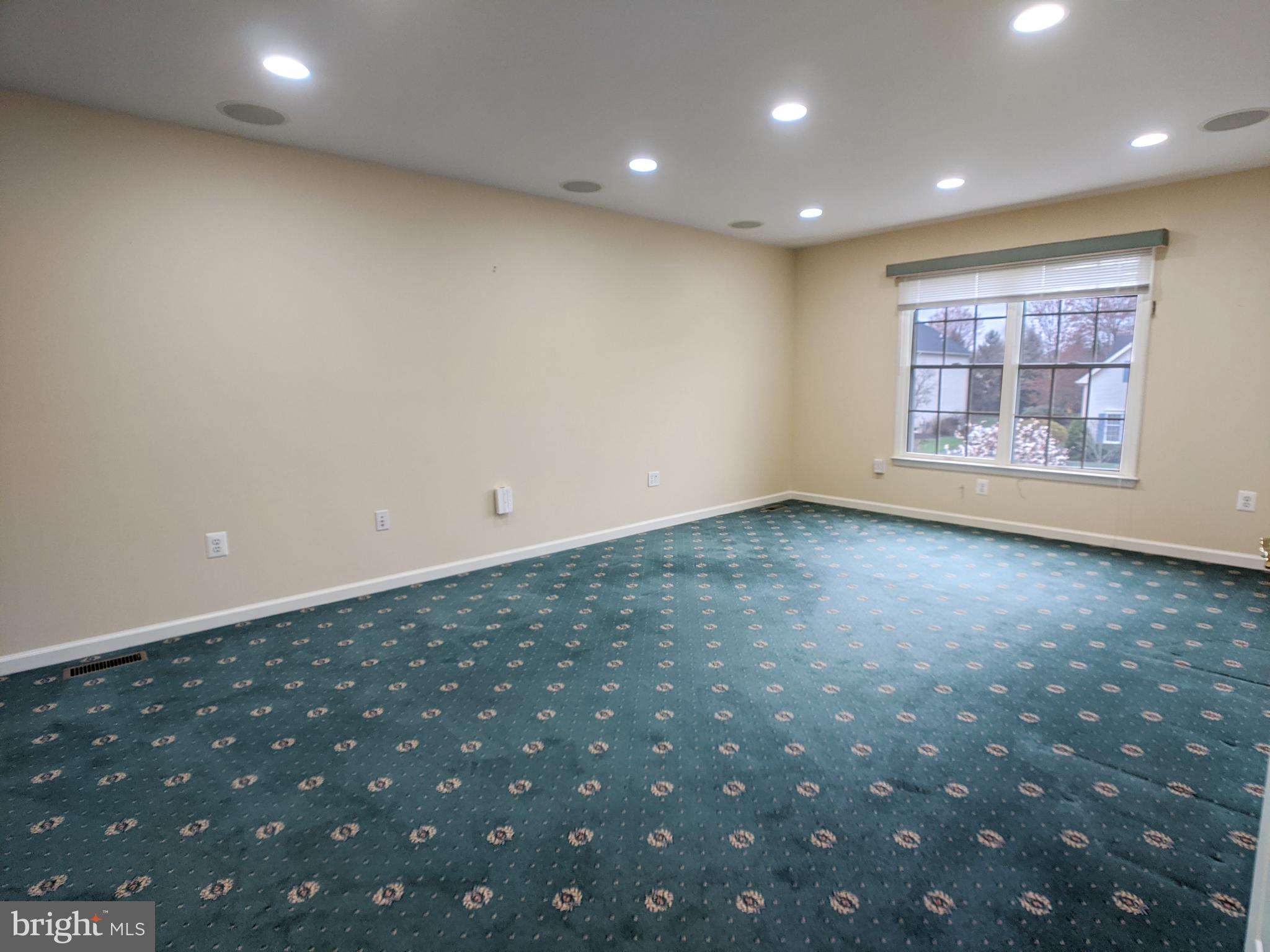4311 Michener Road Doylestown, PA 18902 - Photo 22 of 40 Owner Suite Sitting Room
