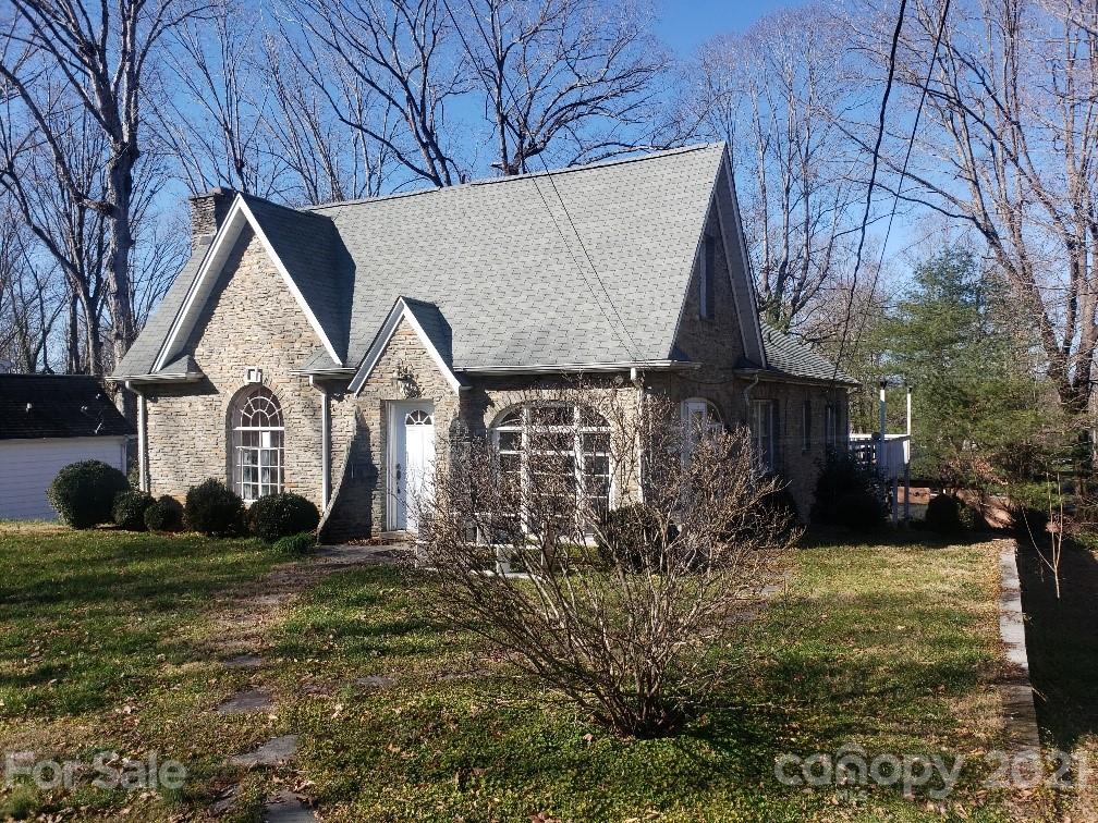 114 Riverside Court Morganton, NC 28655 - Photo 1 of 12 Gallery Image 1