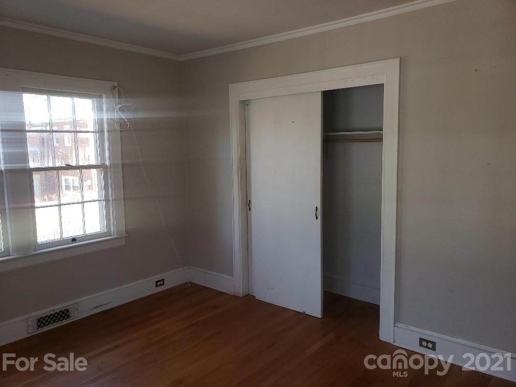 114 Riverside Court Morganton, NC 28655 - Photo 3 of 12 Gallery Image 3