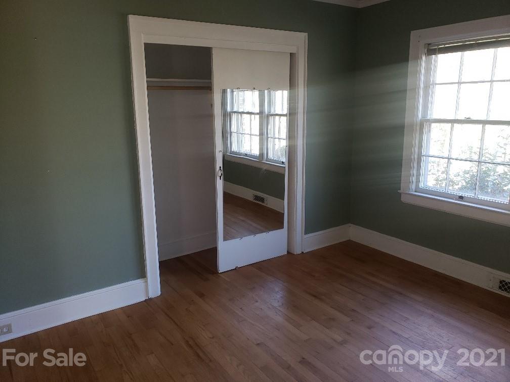 114 Riverside Court Morganton, NC 28655 - Photo 4 of 12 Gallery Image 4