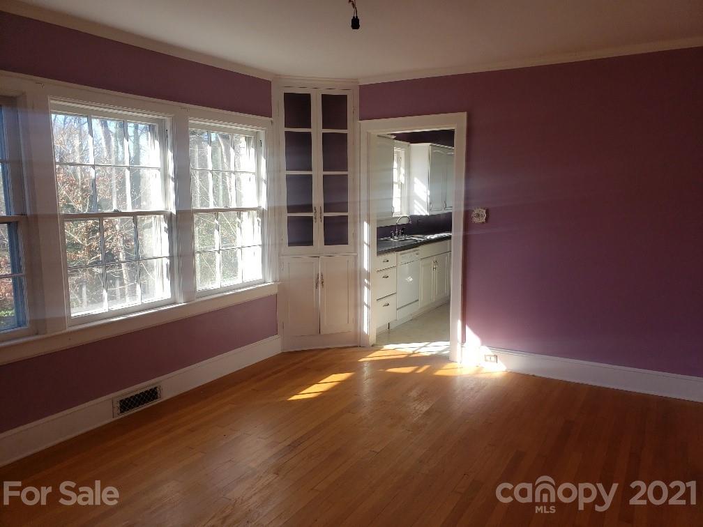 114 Riverside Court Morganton, NC 28655 - Photo 5 of 12 Gallery Image 5