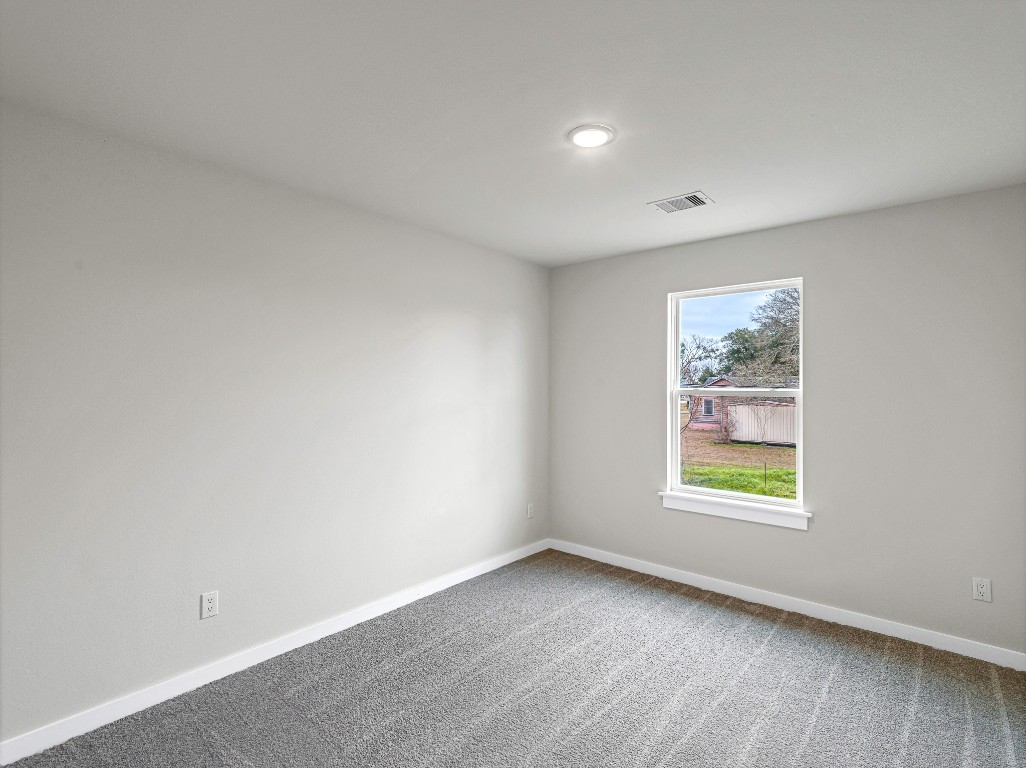 1006 4th Street Hempstead, TX 77445 - Photo 26 of 29 an empty room with a window