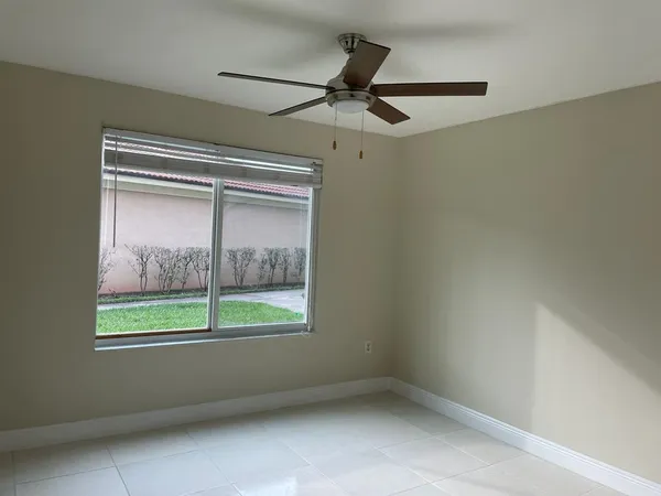 $2,200 | 1103 Villa Circle, Boynton Beach, FL 33435