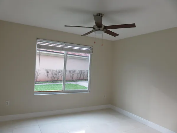 $2,200 | 1103 Villa Circle, Boynton Beach, FL 33435