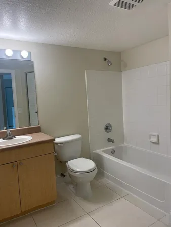 $2,200 | 1103 Villa Circle, Boynton Beach, FL 33435