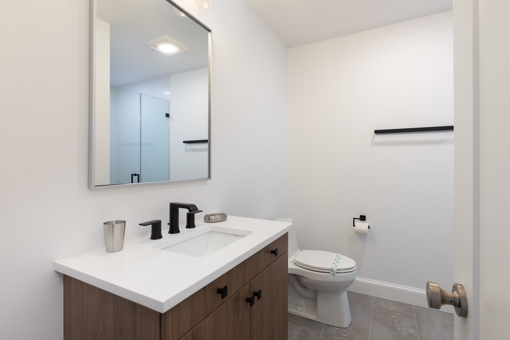 213 West Springfield Street Boston, MA 02118 - Photo 8 of 10 Gallery Image 8