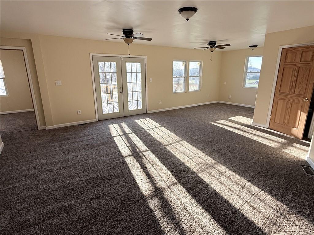 208 McCleary Road Aliquippa, PA 15001 - Photo 16 of 37