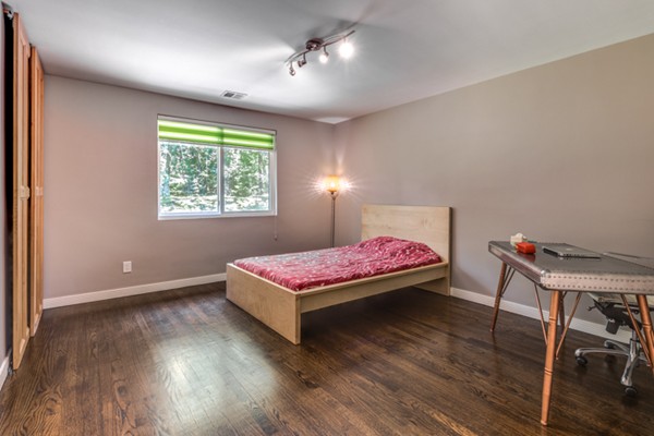 31 Page Road Bedford, MA 01730 - Photo 23 of 30 Gallery Image 23