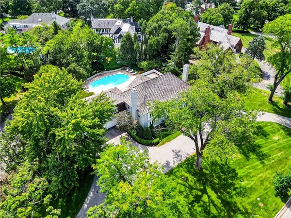 $4,200,000 | 2835 Verona Road, Mission Hills, KS 66208