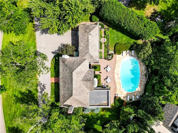 $4,200,000 | 2835 Verona Road, Mission Hills, KS 66208