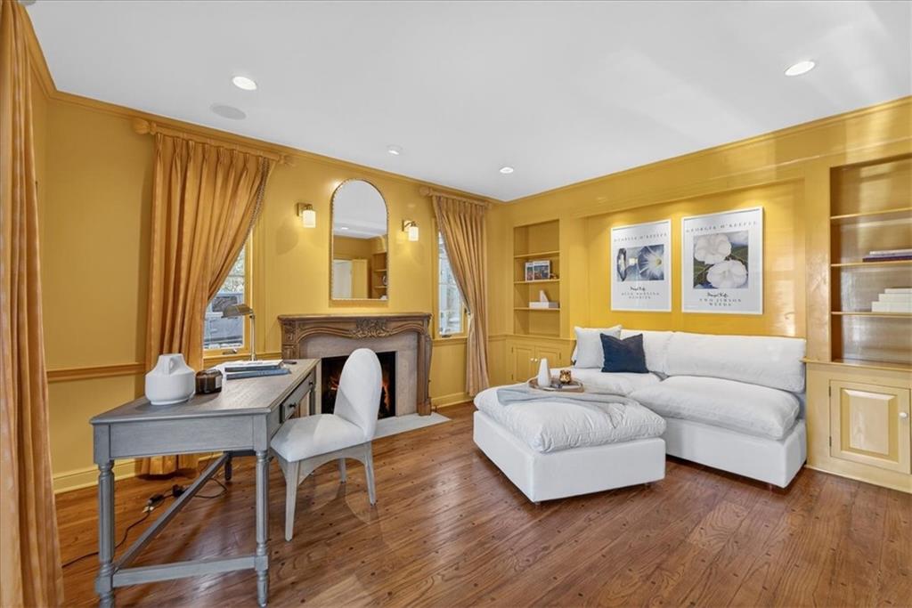 2835 Verona Road Mission Hills, KS 66208 - Photo 36 of 90