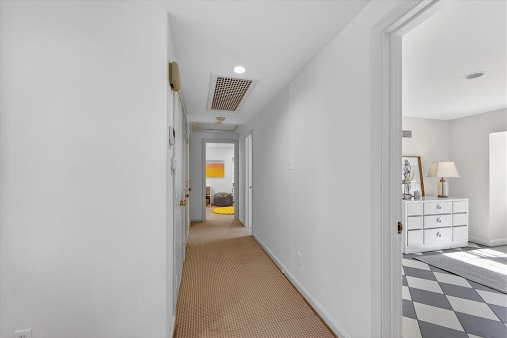 2835 Verona Road Mission Hills, KS 66208 - Photo 49 of 90