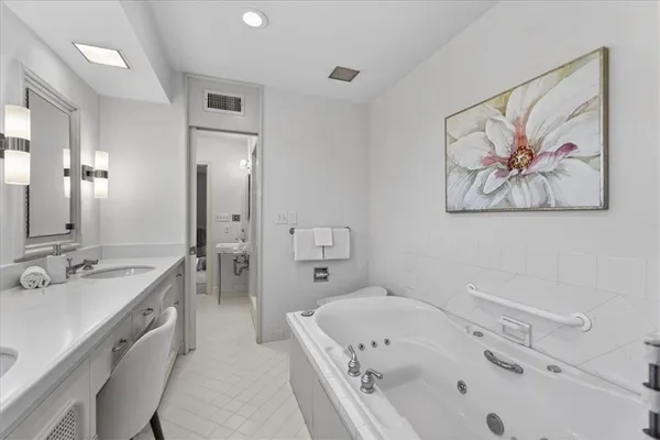 $4,200,000 | 2835 Verona Road, Mission Hills, KS 66208