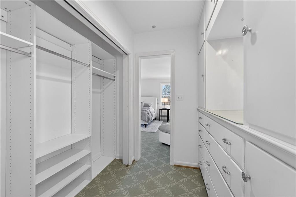 2835 Verona Road Mission Hills, KS 66208 - Photo 66 of 90