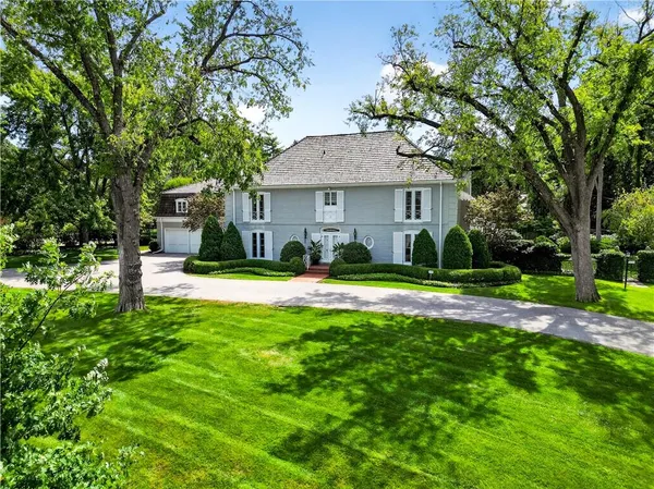 $4,200,000 | 2835 Verona Road, Mission Hills, KS 66208