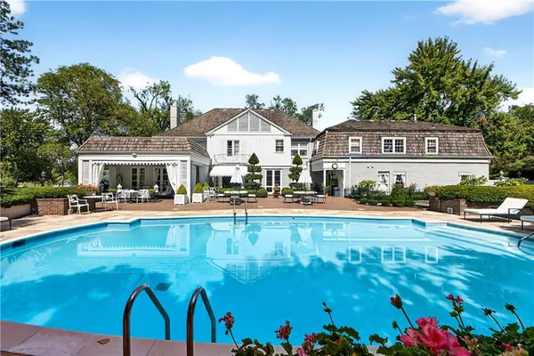 $4,200,000 | 2835 Verona Road, Mission Hills, KS 66208