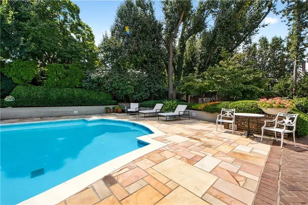 $4,200,000 | 2835 Verona Road, Mission Hills, KS 66208