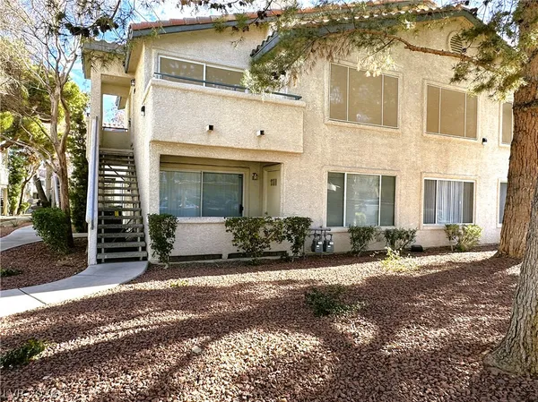 $1,450 | 3067 Key Largo Drive, Unit 102, Las Vegas, NV 89120