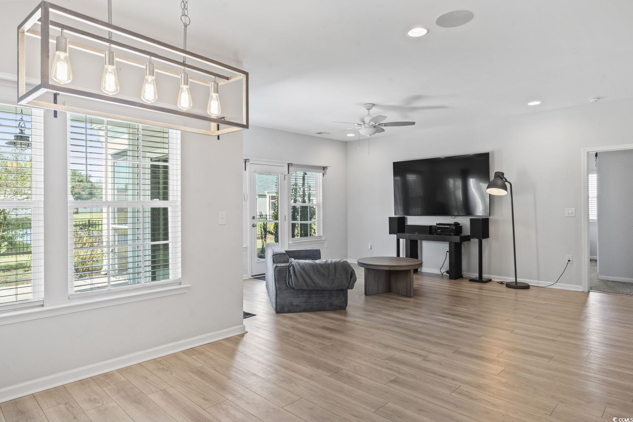 385 Grove Park Loop Murrells Inlet, SC 29576 - Photo 7 of 38