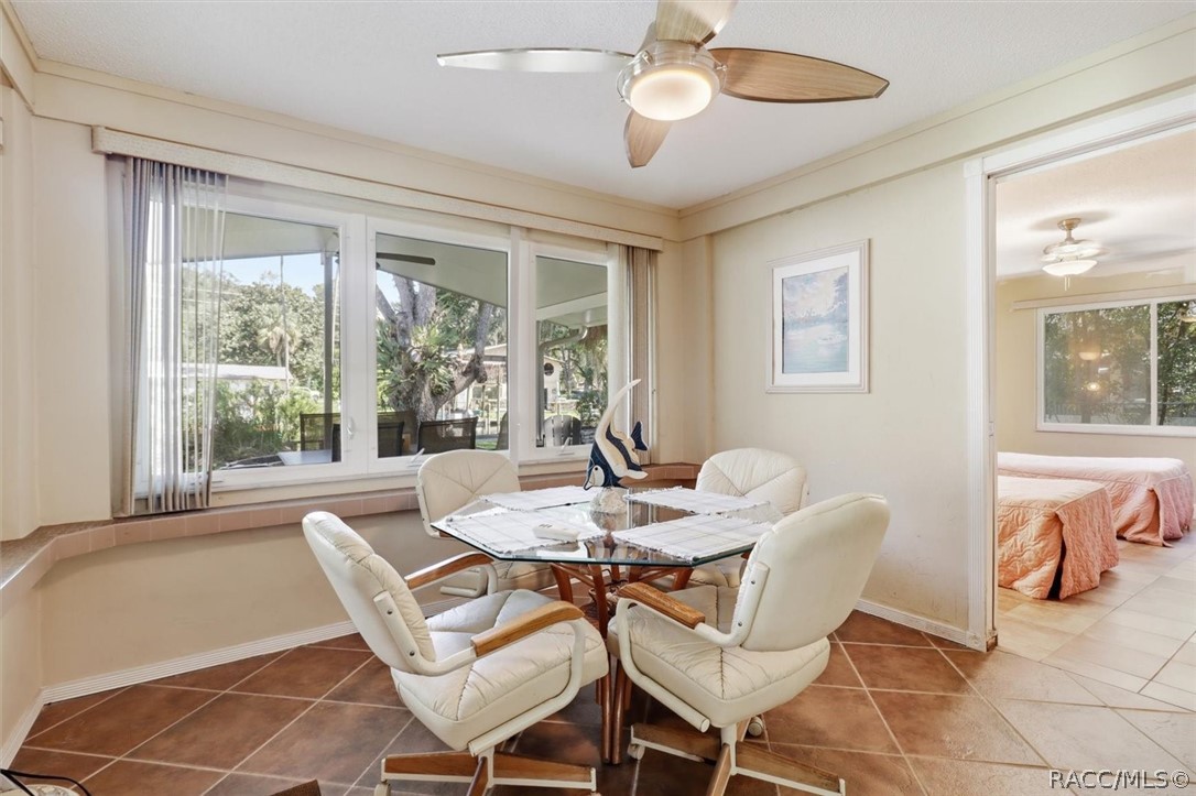 9459 West Spring Cove Road Homosassa, FL 34448 - Photo 20 of 48 Gallery Image 20