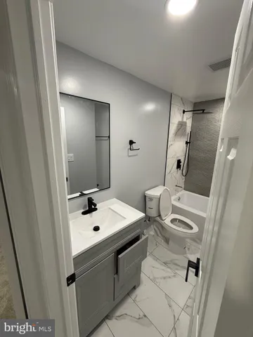 $459,900 | 1964 Knoll Top Lane, Woodbridge, VA 22191