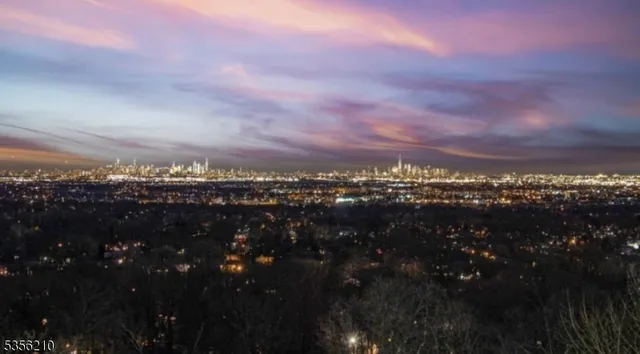a close up of a shower