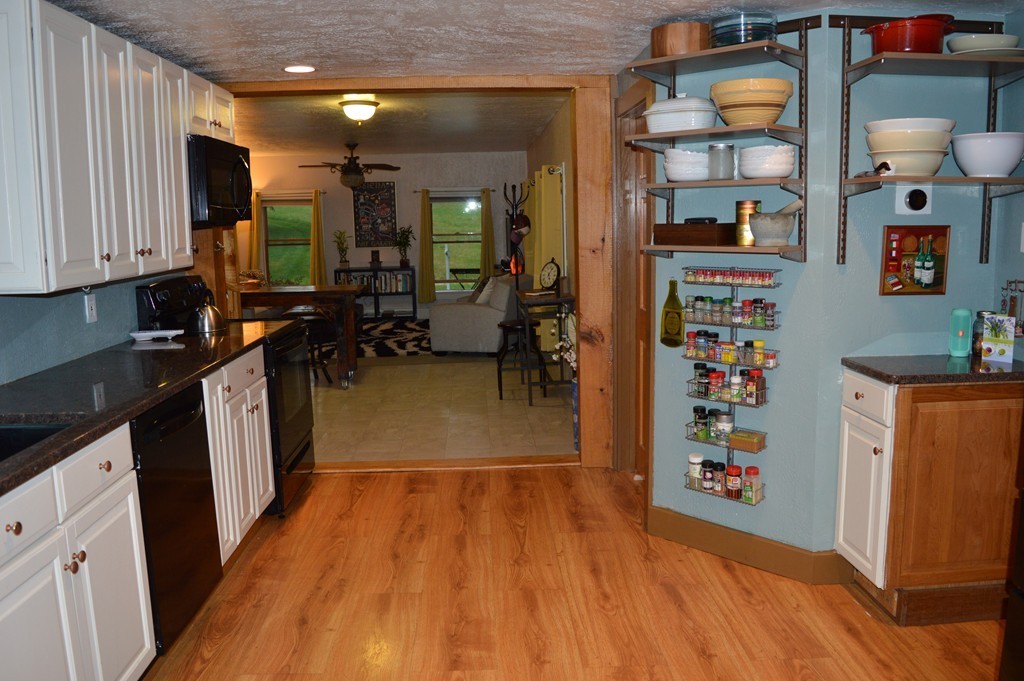 234 Ferry Road Haverhill, MA 01835 - Photo 6 of 21 Gallery Image 6