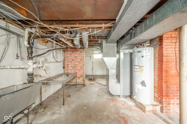 $124,900 | 239 West 38th Street, Anderson, IN 46013