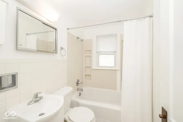 $124,900 | 239 West 38th Street, Anderson, IN 46013