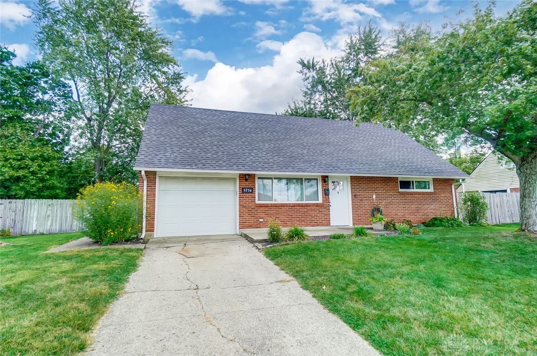 5756 Benedict Road Huber Heights, OH 45424 - Photo 6 of 36