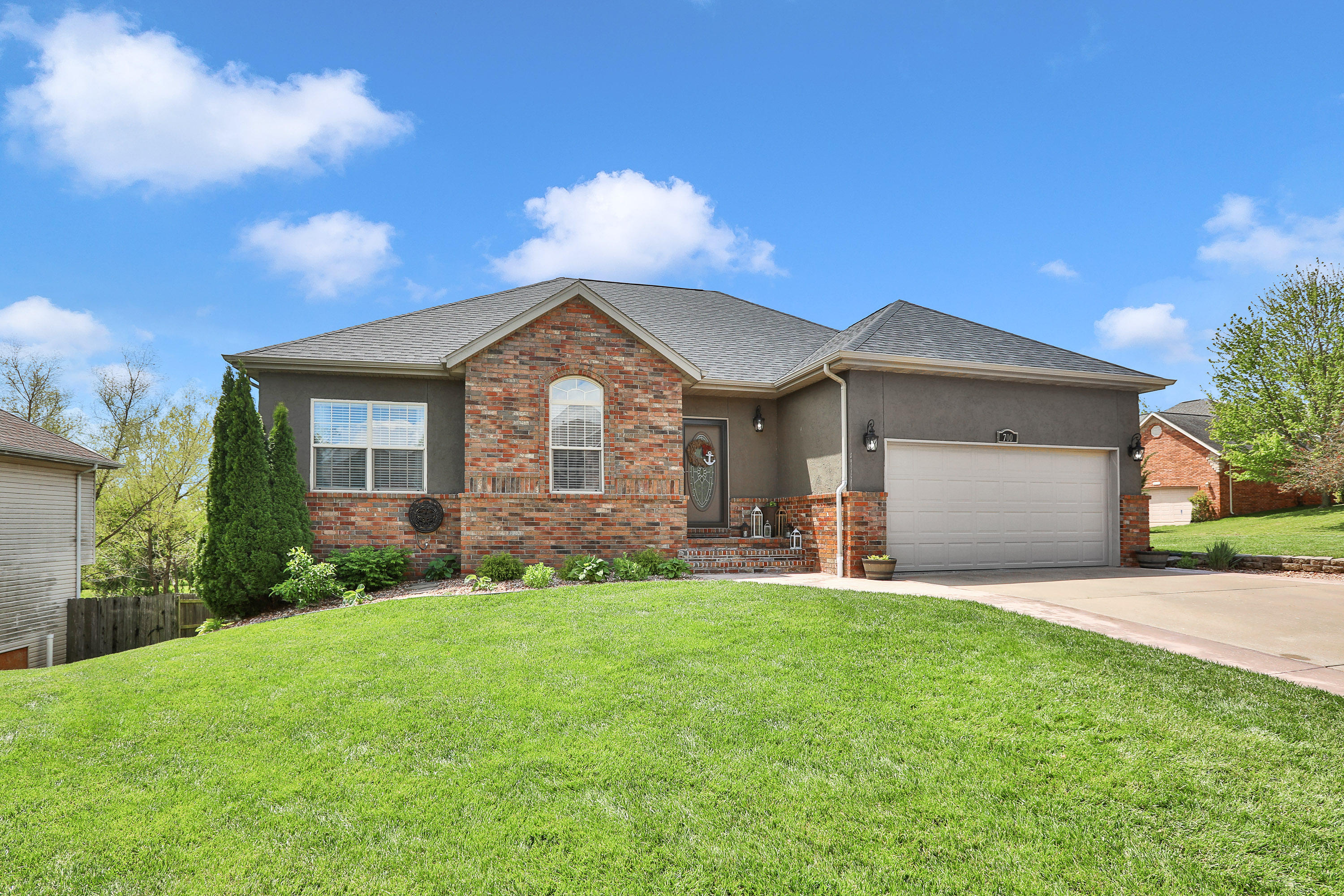 700 Silver Streak Road Nixa, MO 65714 - Photo 1 of 1 7M4A0274 (2)