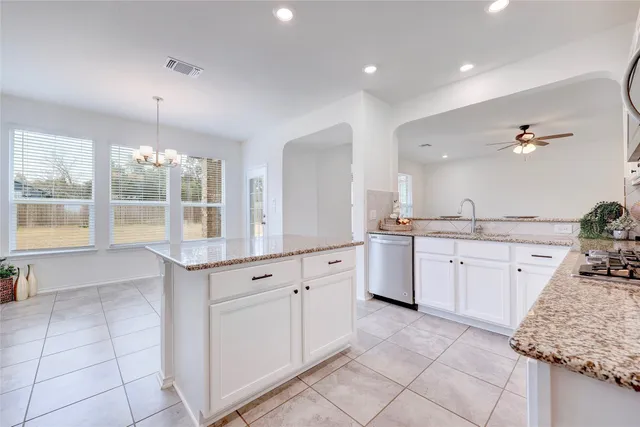 $2,300 | 1929 Stinnett Drive, Leander, TX 78641